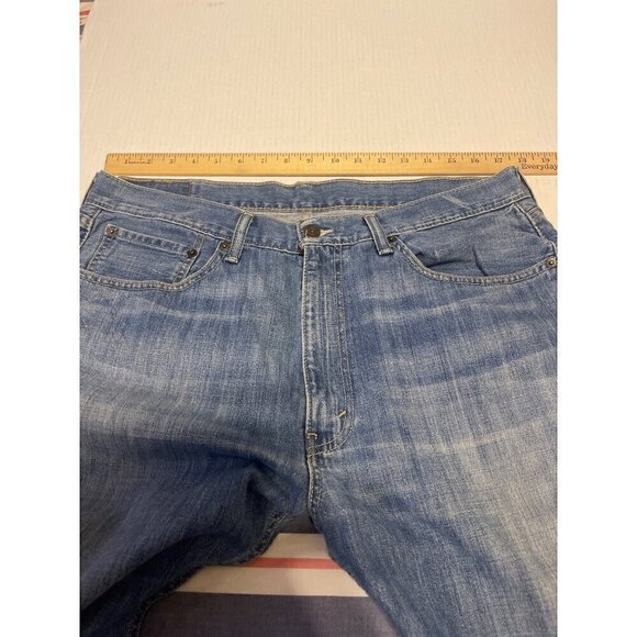 Levis 505 Jeans Men's  Straight leg Zip Fly Blue Denim 36X32 TINY FLAWS - Picture 12 of 16